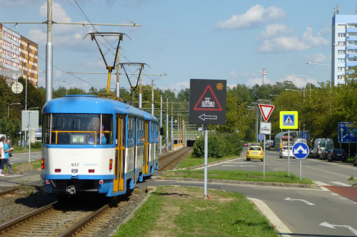 Systém varovné signalizace pro křížení tramvajové trati s pozemní komunikací - 2